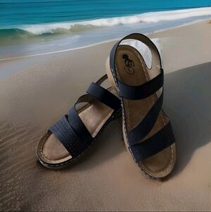 CG Shoes Black Women's Sandals NWOT